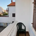 By The Sea - Diklo, - 5913 Zara