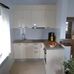 By The Sea - Diklo, - 5913 *